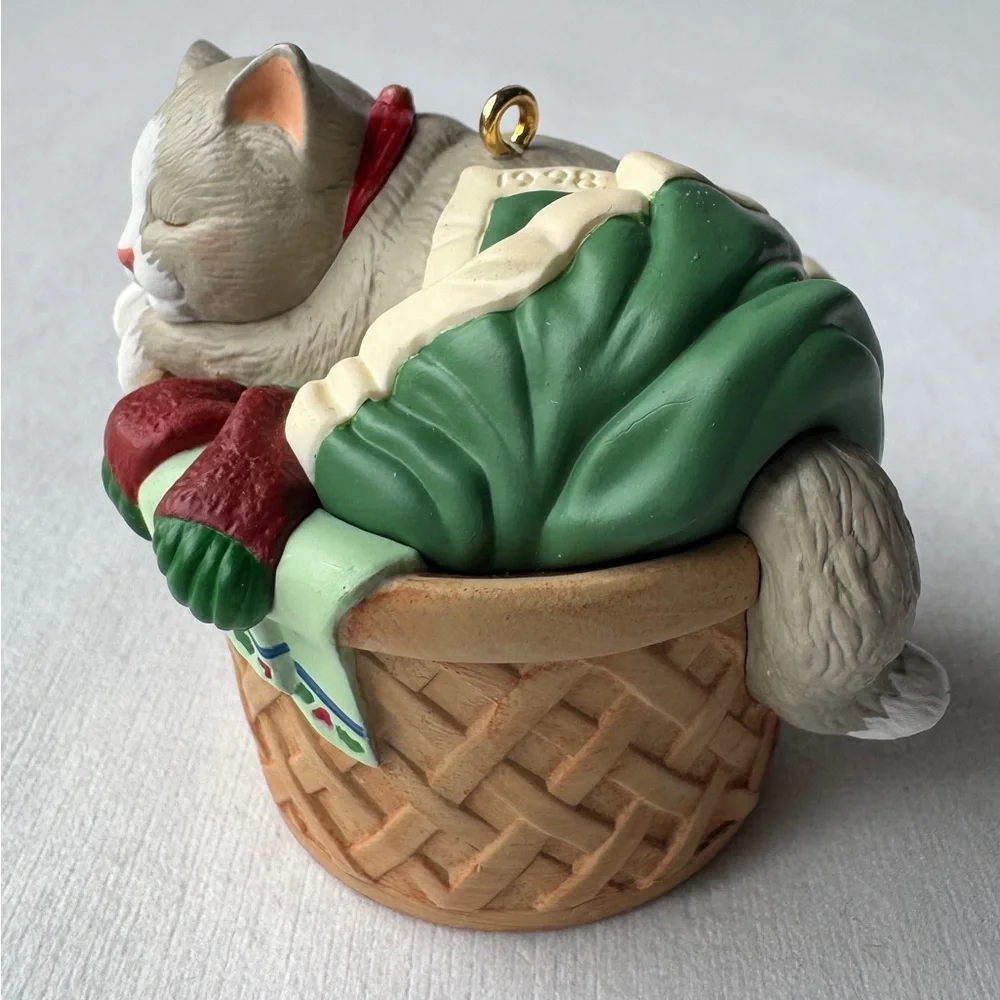 1998 Cat Naps Hallmark Collector Christmas Ornament Grey Kitten Laundry Basket